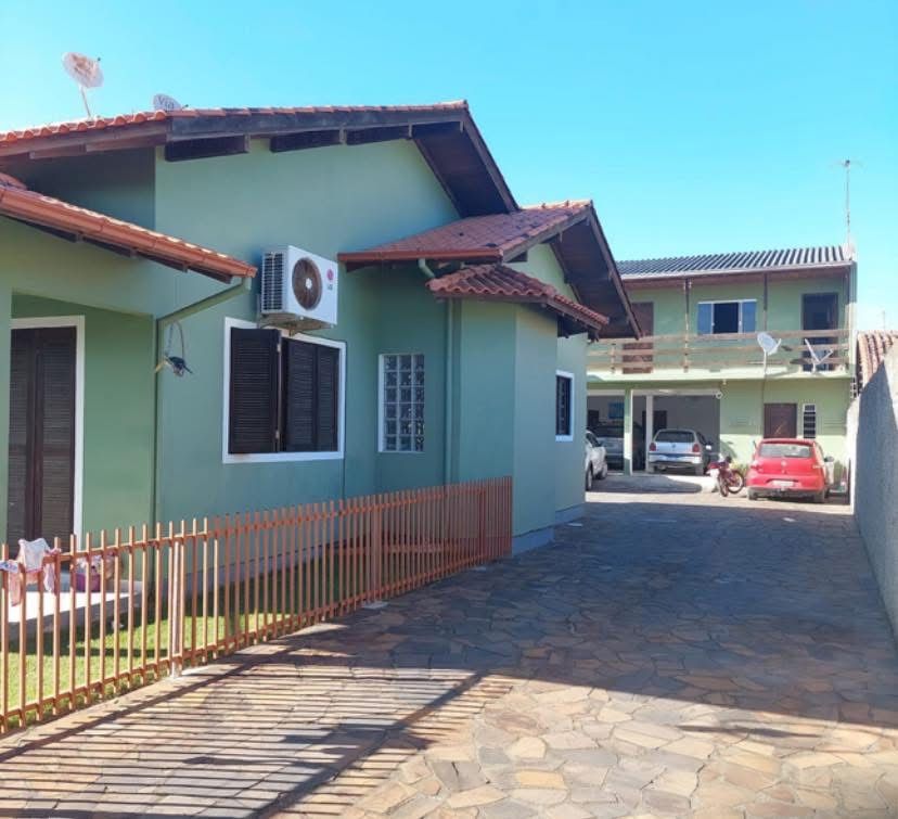 Casa Alto Padr�o - Venda - Sagrada Fam�lia - Imbituba - SC