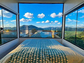CASA R�STICA E MODERNA VISTA PARA A LAGOA | IMARU� SC