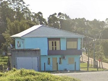 IM�VEL COMPOSTO POR 2 CASAS � PR�XIMO � BR-101