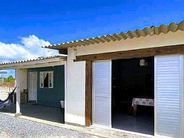 CASA COM ESCRITURA P�BLICA NO ALTO ARROIO | IMBITUBA-SC
