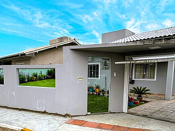 CASA COM PISCINA, ED�CULA E ESCRITURA|CAMPESTRE|IMBITUBA SC