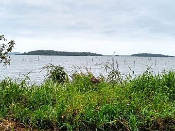 TERRENO COM CACHOEIRA E VISTA PARA A LAGOA ? IMARUI SC